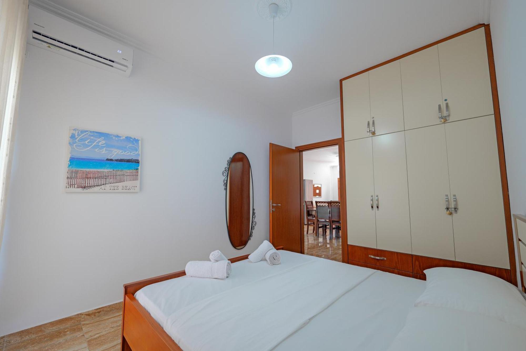 Guesthouse Moonlight Downtown Ksamil Kültér fotó