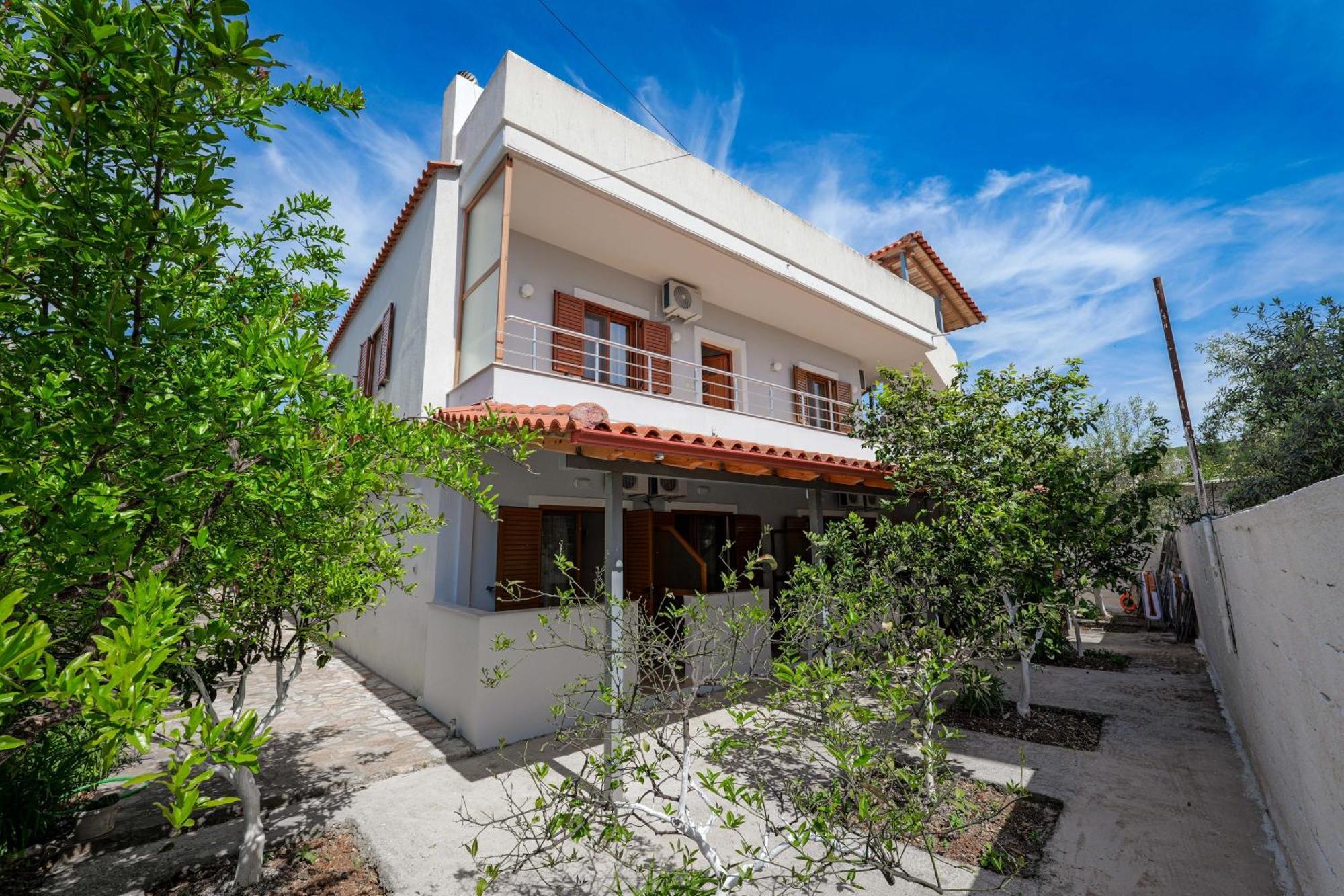 Guesthouse Moonlight Downtown Ksamil Kültér fotó