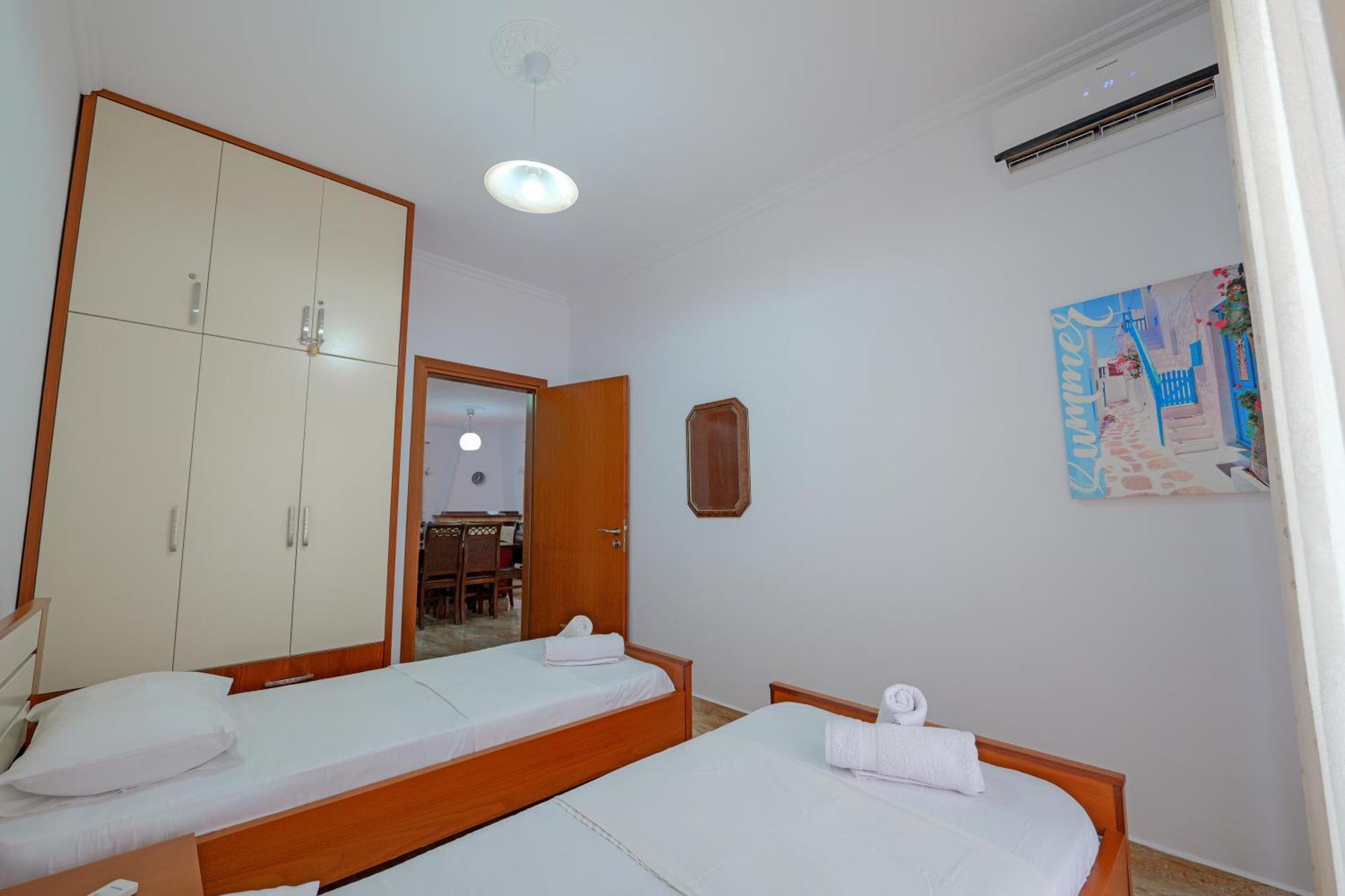 Guesthouse Moonlight Downtown Ksamil Kültér fotó